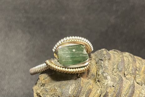 Green Tourmaline Sterling Silver Ring Size 9-9.5
